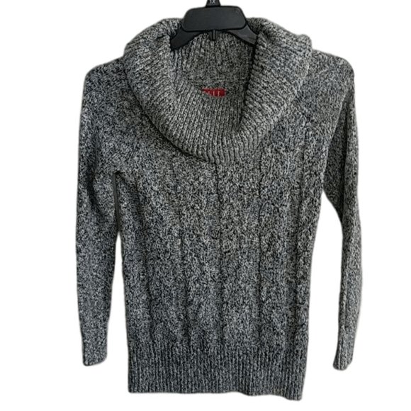 Elle Gray Cowl Neck Sweater Size Small Soft Warm Turtleneck Long Sleeve - Picture 1 of 4